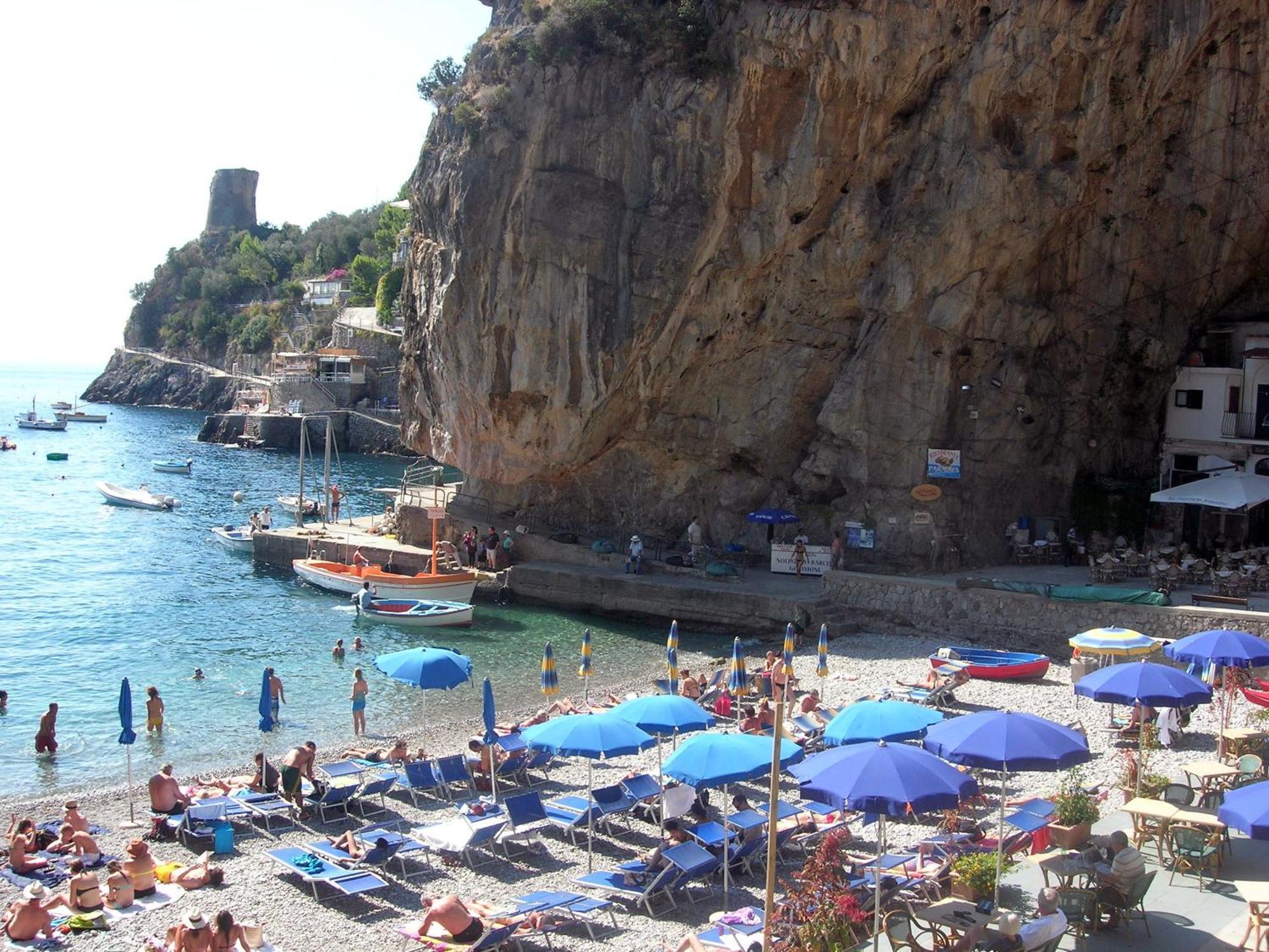 Hotel La Conchiglia Praiano Exterior foto